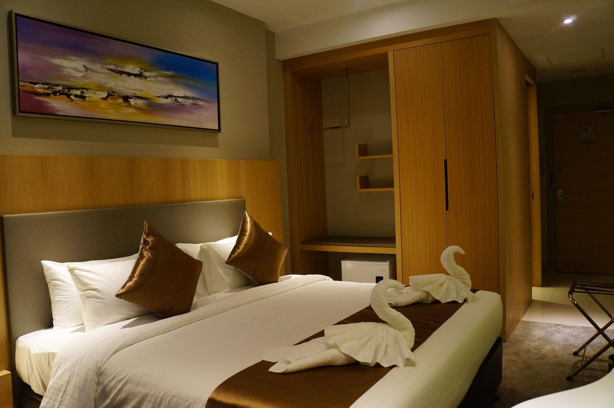 Greens Hotel & Suites Bintulu Kültér fotó