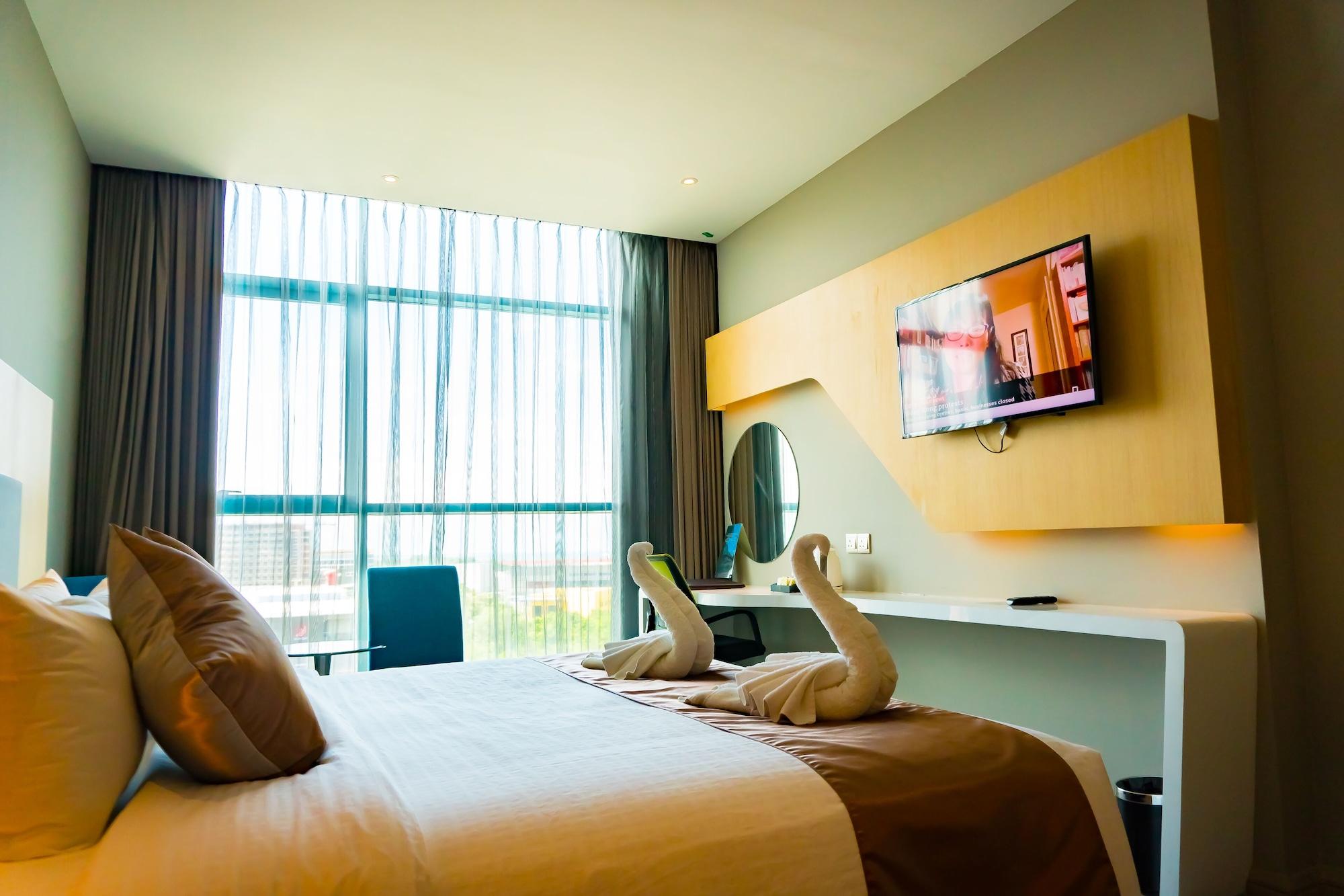 Greens Hotel & Suites Bintulu Kültér fotó
