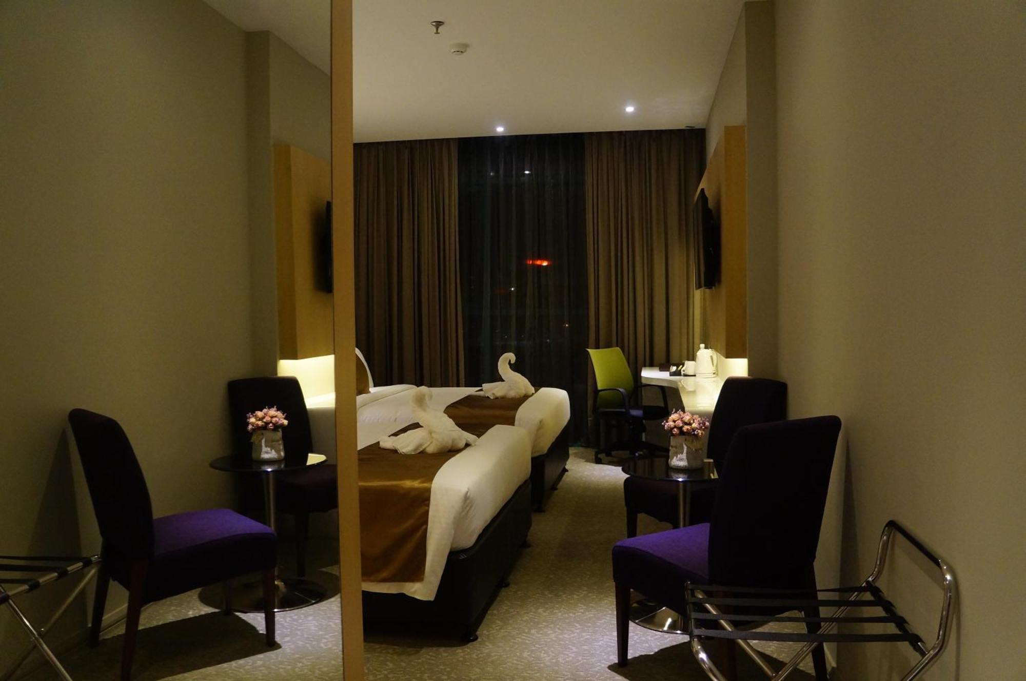 Greens Hotel & Suites Bintulu Szoba fotó