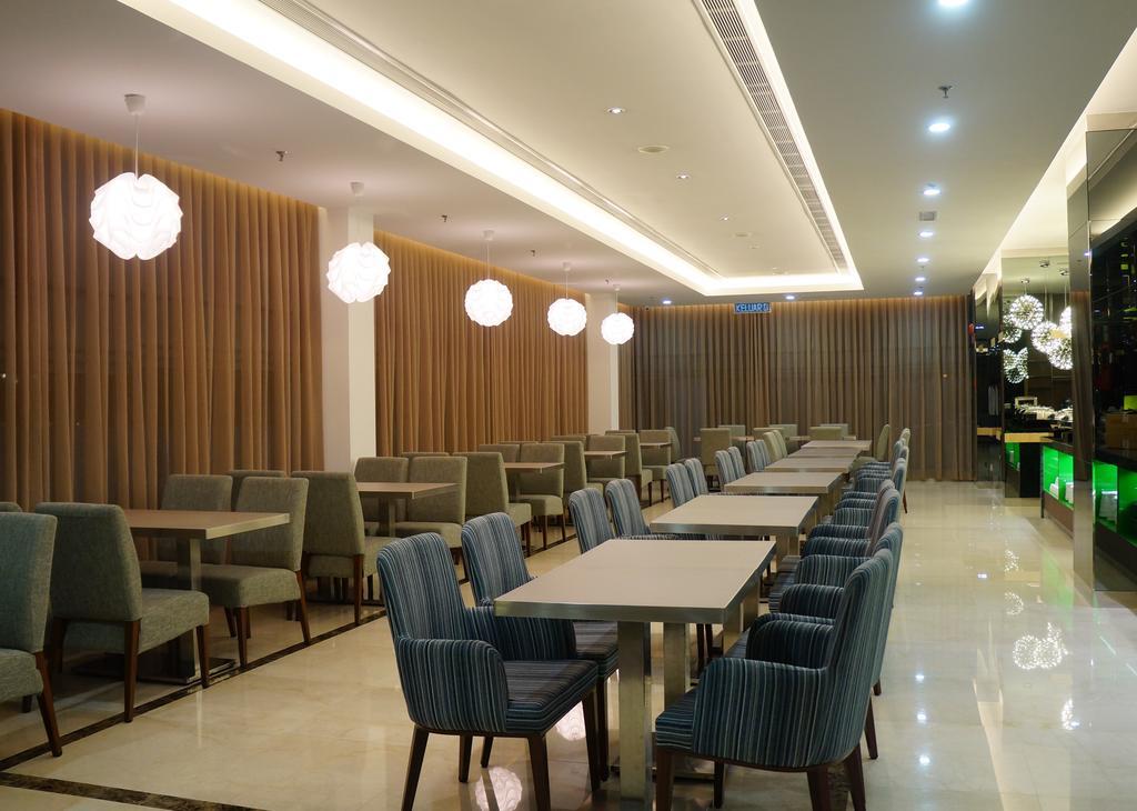 Greens Hotel & Suites Bintulu Kültér fotó