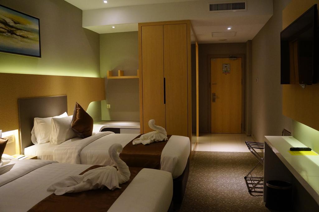 Greens Hotel & Suites Bintulu Kültér fotó