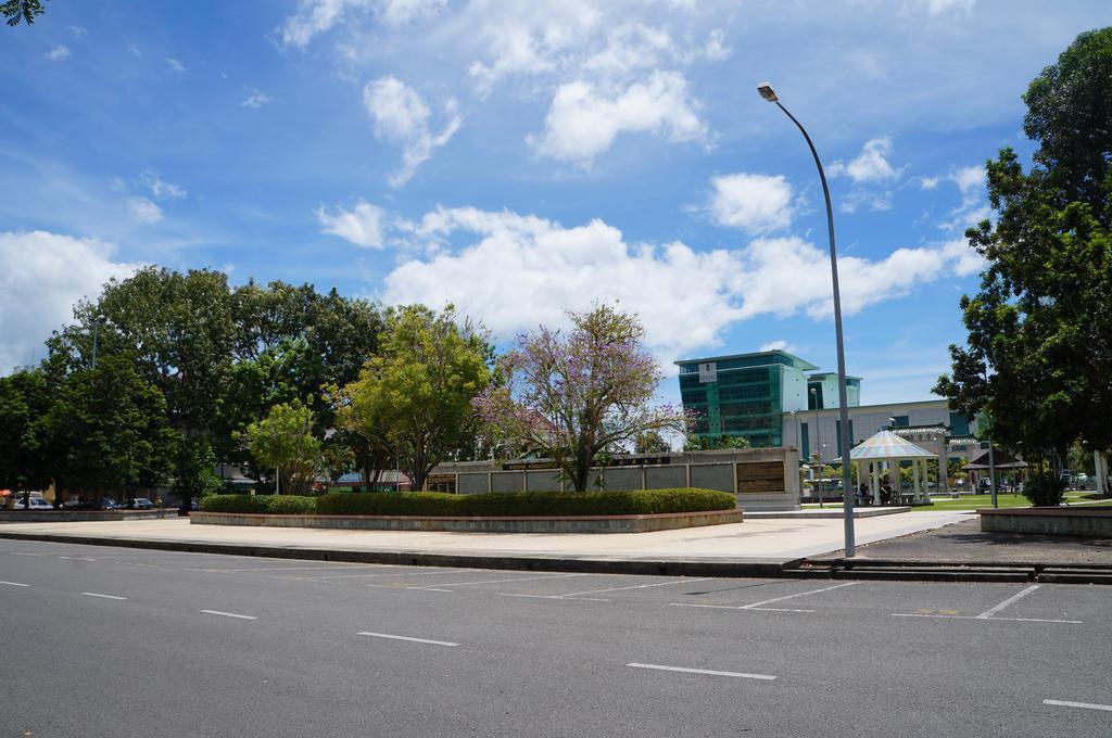 Greens Hotel & Suites Bintulu Kültér fotó