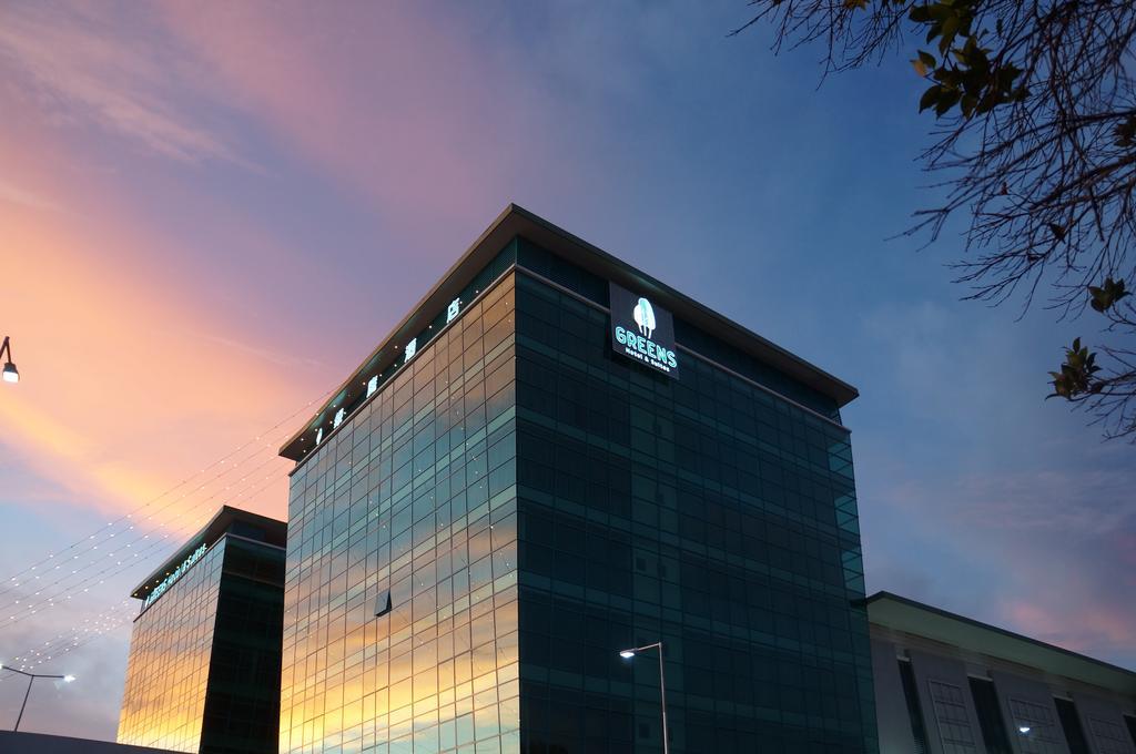 Greens Hotel & Suites Bintulu Kültér fotó